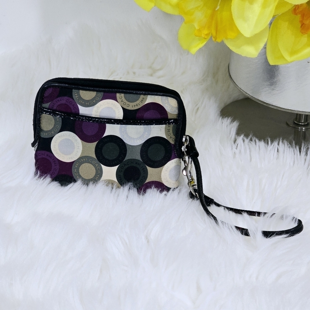 Coach Madison Signature Satin purple,white,gray and black wristlet . - Picture 3 of 13
